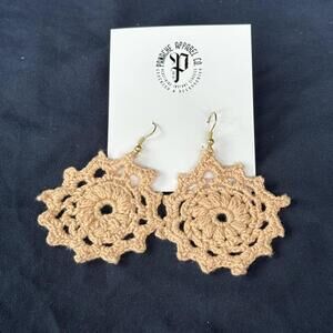NWT PANACHE CO. Crochet Pale Pink Earrings Floral‎ Doily Snowflake